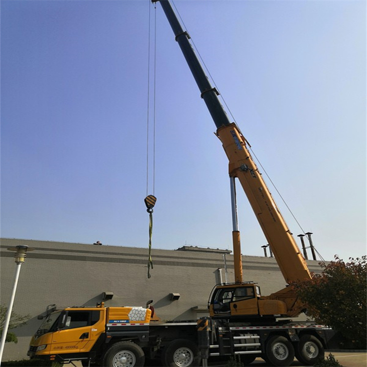 绵阳 选择汽车吊租赁的秘诀与联系方式指南