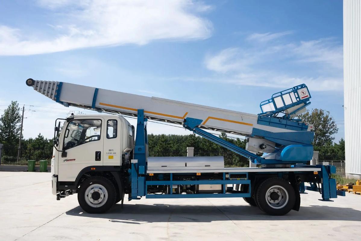 绵阳云梯上料车租赁费用